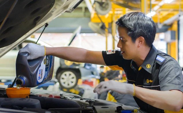 บริการเปลี่ยนถ่ายน้ำมันเครื่องที่ B-Quik ผ่าน Shopee มียี่ห้ออะไรบ้าง